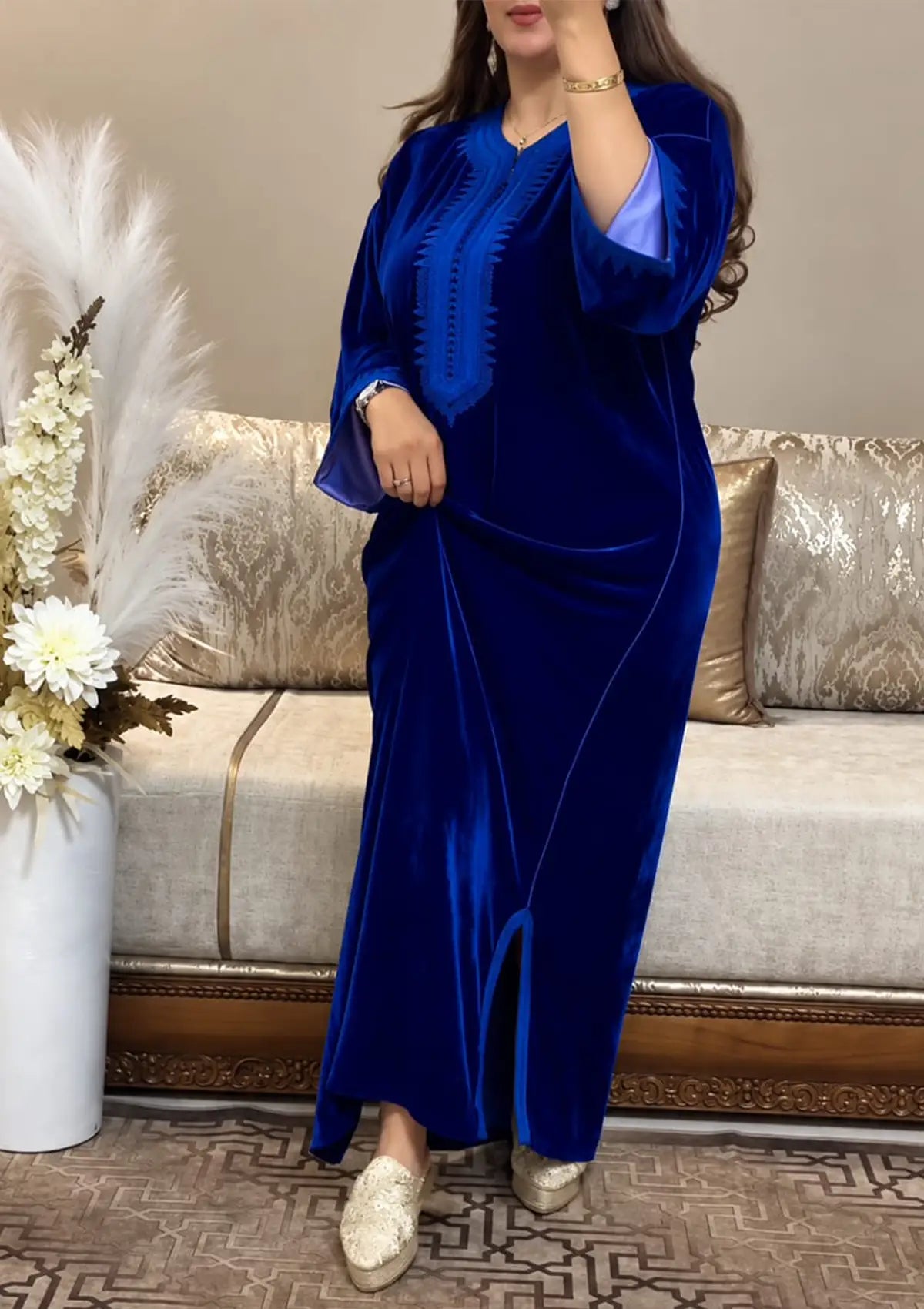 Classy Caftan Velours – Toucher Doux avec Coupe Majestueuse